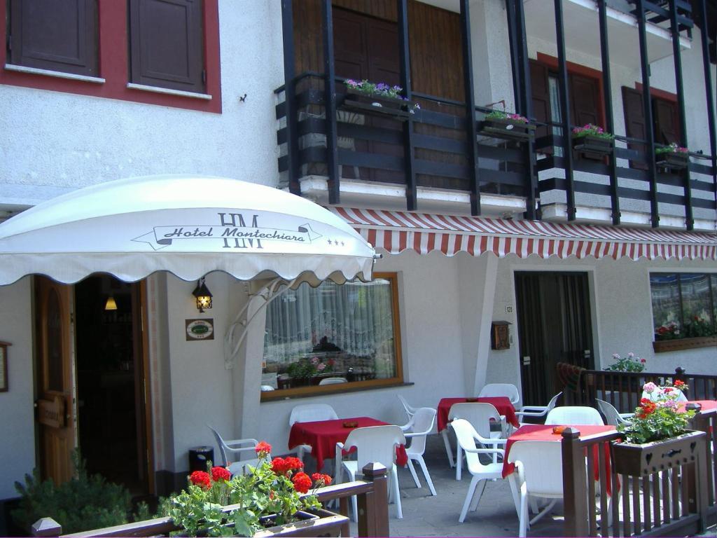 Residence Hotel Montechiara Baselga di Pine Exterior photo